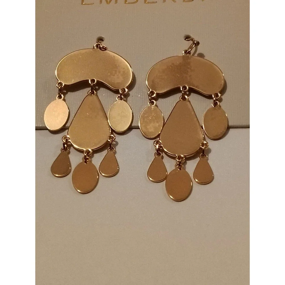 Emberly Large Gold tone Drop Dangle Earrings NEW - Picture 2 of 2